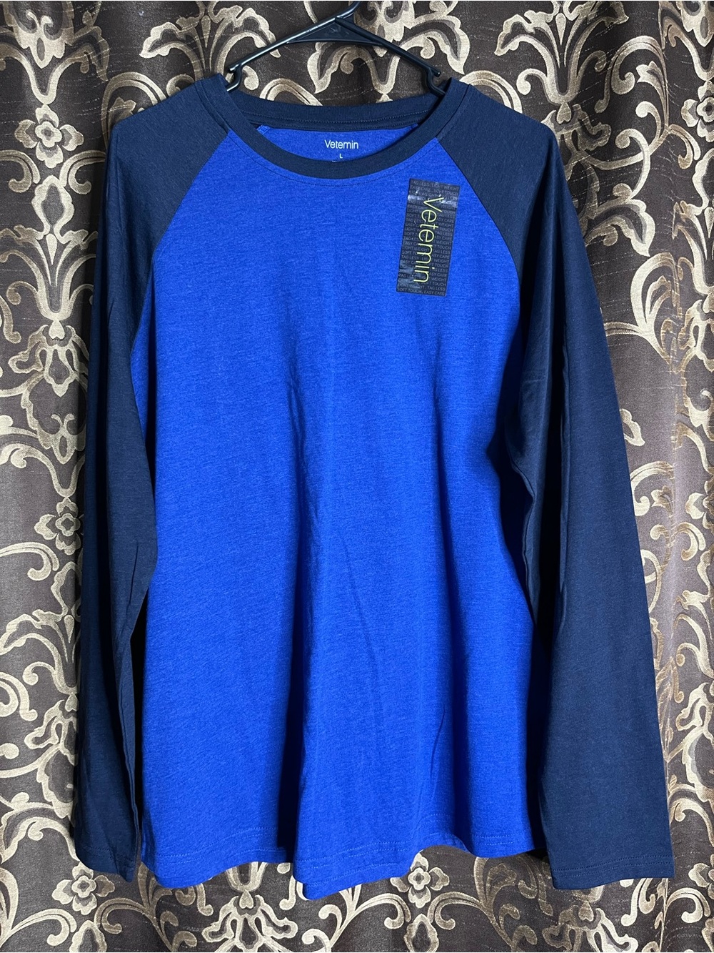 Men's Vetemin Long-Sleeve Raglan T-Shirt in Royal Blue and Navy